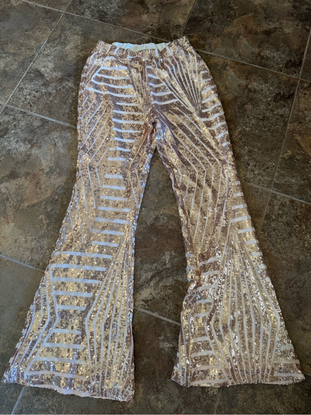 NWOT Rose Gold Sequin Geometric Flared Pants - Rose Gold & White sz L